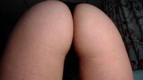 ximena online show from December 3, 2025, 12:29 am