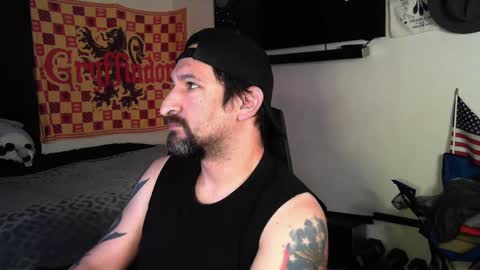 Snapshot of asanator101 chatting on September 25, 2025, 9:24 am devilPup75 online show from September 25, 2025, 9:24 am