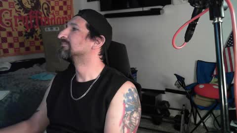 Snapshot of asanator101 chatting on October 17, 2025, 2:52 pm devilPup75 online show from October 17, 2025, 2:52 pm