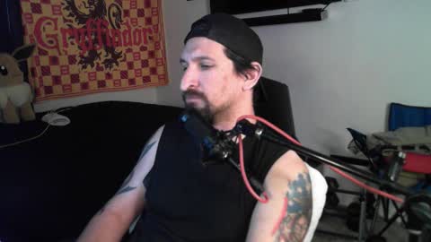 Snapshot of asanator101 chatting on October 20, 2025, 2:39 pm devilPup75 online show from October 20, 2025, 2:39 pm