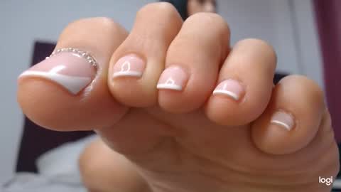 ashley online show from January 15, 2025, 3:33 am