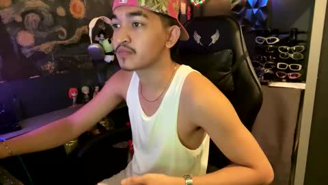 Ash Cross online show from December 1, 2025, 12:21 pm