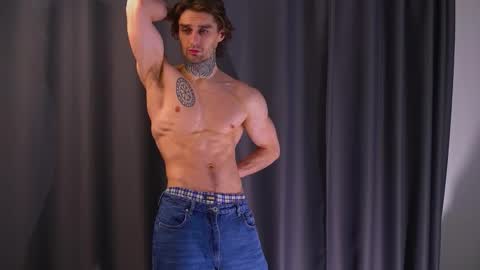 Jerk Machine online show from November 14, 2025, 2:38 pm