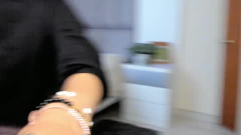 Carolina  online show from January 5, 2025, 10:19 pm