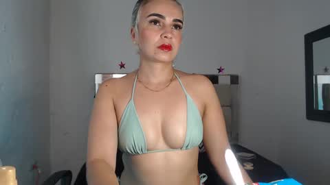 Snapshot of ashley__tylor chatting on January 13, 2025, 3:56 am ashley__tylor online show from January 13, 2025, 3:56 am