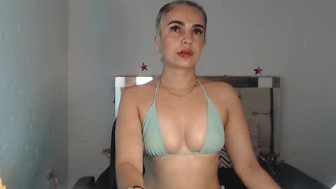 Snapshot of ashley__tylor chatting on January 13, 2025, 7:00 am ashley__tylor online show from January 13, 2025, 7:00 am