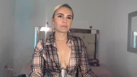 Snapshot of ashley__tylor chatting on February 23, 2025, 5:56 am ashley__tylor online show from February 23, 2025, 5:56 am