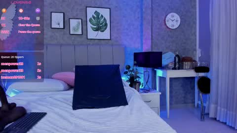 Ashleyy online show from February 22, 2025, 3:25 pm