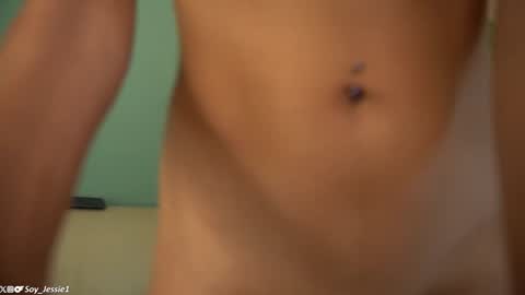 Snapshot of ashley_jones9 chatting on January 14, 2025, 6:38 pm Jessie 40off soy jessie1 online show from January 14, 2025, 6:38 pm