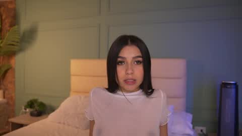 Snapshot of ashley_jones9 chatting on December 3, 2025, 2:04 pm Jessie 40off soy jessie1 online show from December 3, 2025, 2:04 pm