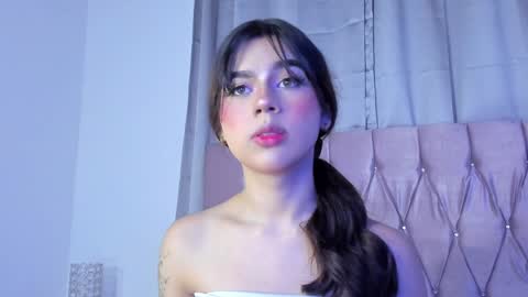 Snapshot of ashley_piinkk chatting on January 6, 2025, 7:20 am Ashley online show from January 6, 2025, 7:20 am