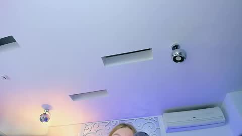 Snapshot of ashleyjonse chatting on October 9, 2025, 5:38 am AshleyJonse online show from October 9, 2025, 5:38 am