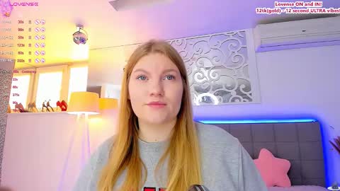 Snapshot of ashleyjonse chatting on October 22, 2025, 4:57 am AshleyJonse online show from October 22, 2025, 4:57 am