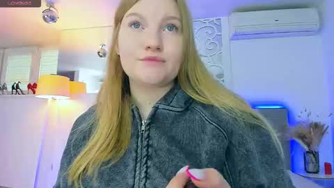 Snapshot of ashleyjonse chatting on October 27, 2025, 6:17 am AshleyJonse online show from October 27, 2025, 6:17 am