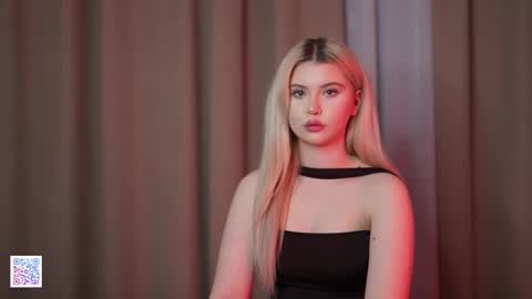 AshleyNiko online show from November 10, 2025, 3:44 pm