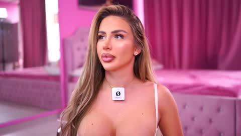 Snapshot of ashleysinnx chatting on November 9, 2025, 10:57 am Ashley online show from November 9, 2025, 10:57 am