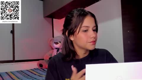 Snapshot of ashleytravis_ chatting on February 1, 2025, 11:37 pm online show from February 1, 2025, 11:37 pm