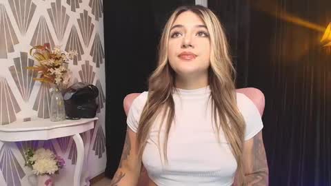Ashley Lauren online show from February 11, 2025, 1:10 am