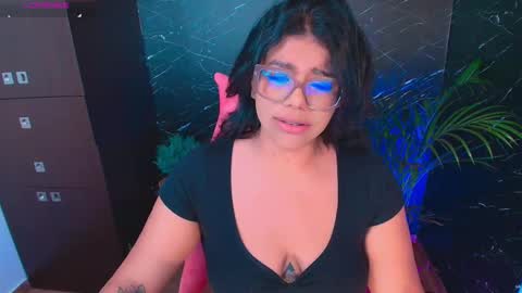 Ashleyy18   online show from October 9, 2025, 1:58 am