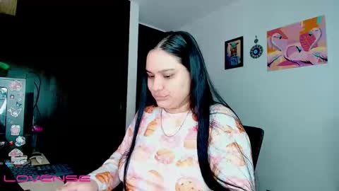 ashliecooperr online show from October 26, 2025, 5:57 am