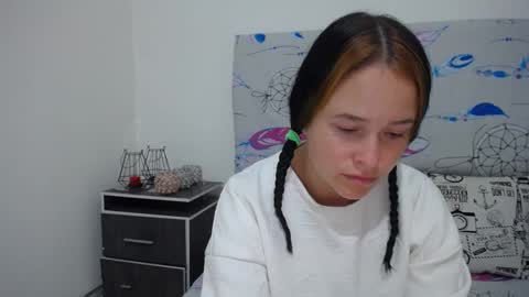 Snapshot of ashly_93 chatting on February 3, 2025, 8:46 pm engel online show from February 3, 2025, 8:46 pm