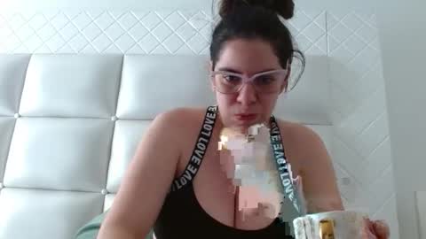 AshlyMoon online show from November 22, 2025, 2:05 pm