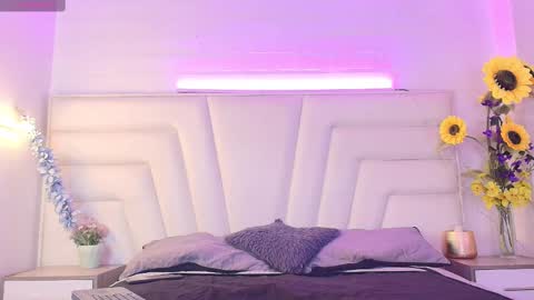 Snapshot of ashton_dick chatting on November 5, 2025, 8:09 pm ashton_dick online show from November 5, 2025, 8:09 pm