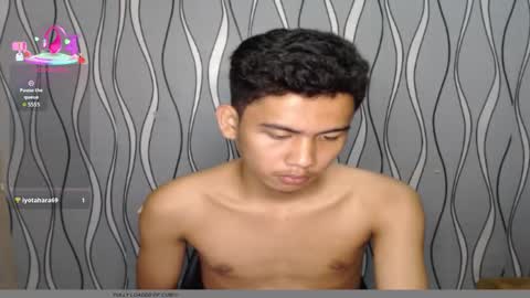 asian_ainsley69 online show from November 29, 2025, 8:01 pm