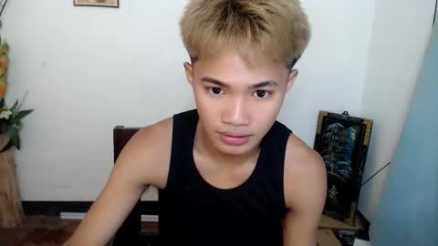Snapshot of asian_lover05 chatting on September 22, 2025, 4:20 pm asian_lover05 online show from September 22, 2025, 4:20 pm