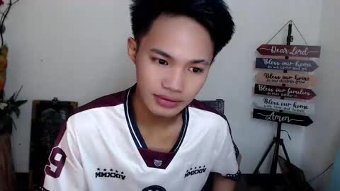 Snapshot of asian_lover05 chatting on October 15, 2025, 4:29 pm asian_lover05 online show from October 15, 2025, 4:29 pm