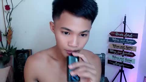 Snapshot of asian_lover05 chatting on November 7, 2025, 2:50 pm asian_lover05 online show from November 7, 2025, 2:50 pm