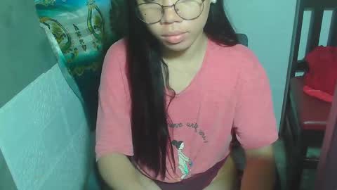 Snapshot of asian_rhean chatting on January 31, 2025, 5:40 am Rhean online show from January 31, 2025, 5:40 am