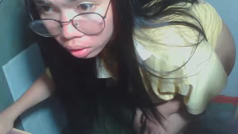 Snapshot of asian_rhean chatting on March 4, 2025, 4:09 pm Rhean online show from March 4, 2025, 4:09 pm