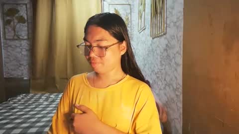 Snapshot of asian_rhean chatting on September 11, 2025, 10:15 am Rhean online show from September 11, 2025, 10:15 am