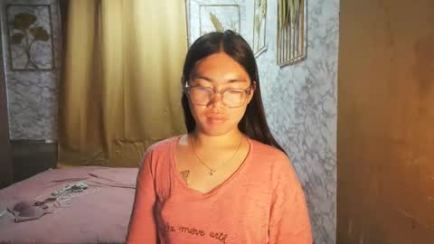 Snapshot of asian_rhean chatting on September 13, 2025, 12:38 pm Rhean online show from September 13, 2025, 12:38 pm