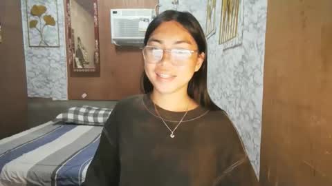 Rhean online show from October 27, 2025, 5:33 am