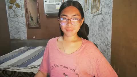 Rhean online show from November 19, 2025, 10:15 am