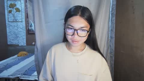 Rhean online show from December 1, 2025, 10:04 pm