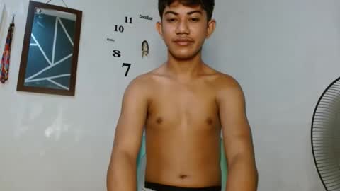 Snapshot of asiancockhero22 chatting on September 19, 2025, 3:08 am HERO online show from September 19, 2025, 3:08 am