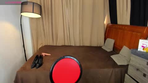 Snapshot of asianprettypetite chatting on December 26, 2024, 6:19 am CHESKA online show from December 26, 2024, 6:19 am