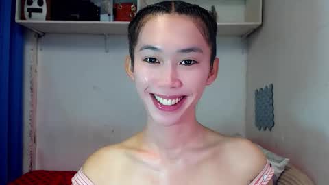 J A D E online show from November 8, 2025, 10:19 pm