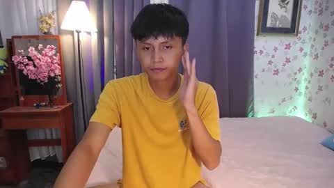 Snapshot of asiansmokeyxx chatting on January 25, 2025, 11:55 am prince online show from January 25, 2025, 11:55 am