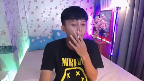 Snapshot of asiansmokeyxx chatting on February 15, 2025, 3:17 pm prince online show from February 15, 2025, 3:17 pm