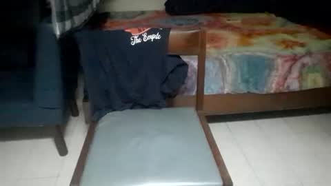 asianthai online show from October 25, 2025, 8:03 pm