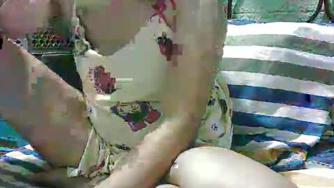 Snapshot of asianzoe4youxx chatting on January 6, 2025, 1:20 am Zoe online show from January 6, 2025, 1:20 am