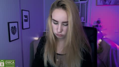 Snapshot of asol_muah chatting on December 15, 2024, 1:13 am Asol online show from December 15, 2024, 1:13 am