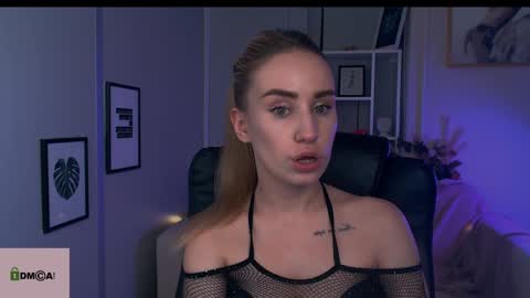 Snapshot of asol_muah chatting on December 20, 2024, 1:25 am Asol online show from December 20, 2024, 1:25 am