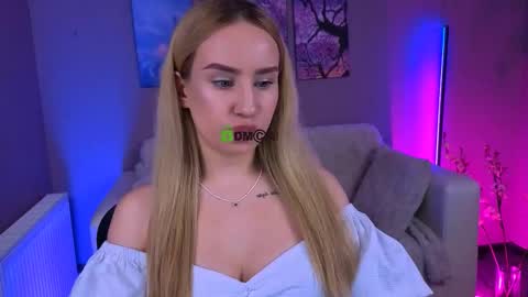 Snapshot of asol_muah chatting on November 3, 2025, 8:10 pm Asol online show from November 3, 2025, 8:10 pm