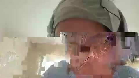 Snapshot of assert32 chatting on September 22, 2025, 12:34 am Patty online show from September 22, 2025, 12:34 am