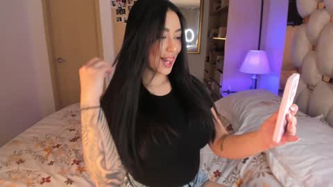 Ashley online show from January 15, 2025, 8:26 pm